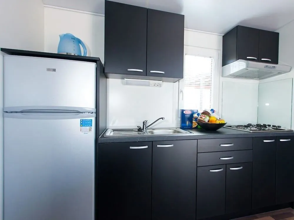 ホテル Kastanija Mobile Homes Novigrad Istria